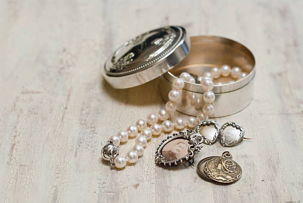 Stone Neckless Band